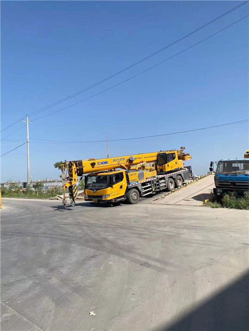 于洪区吊车作业时，可能会产生哪些额外收费项目？